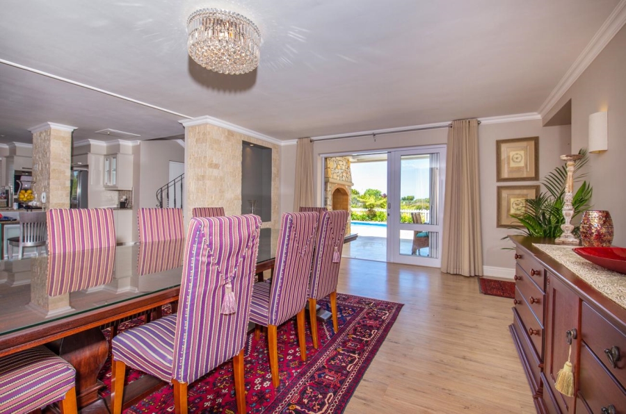 To Let 4 Bedroom Property for Rent in Thesen Islands Western Cape
